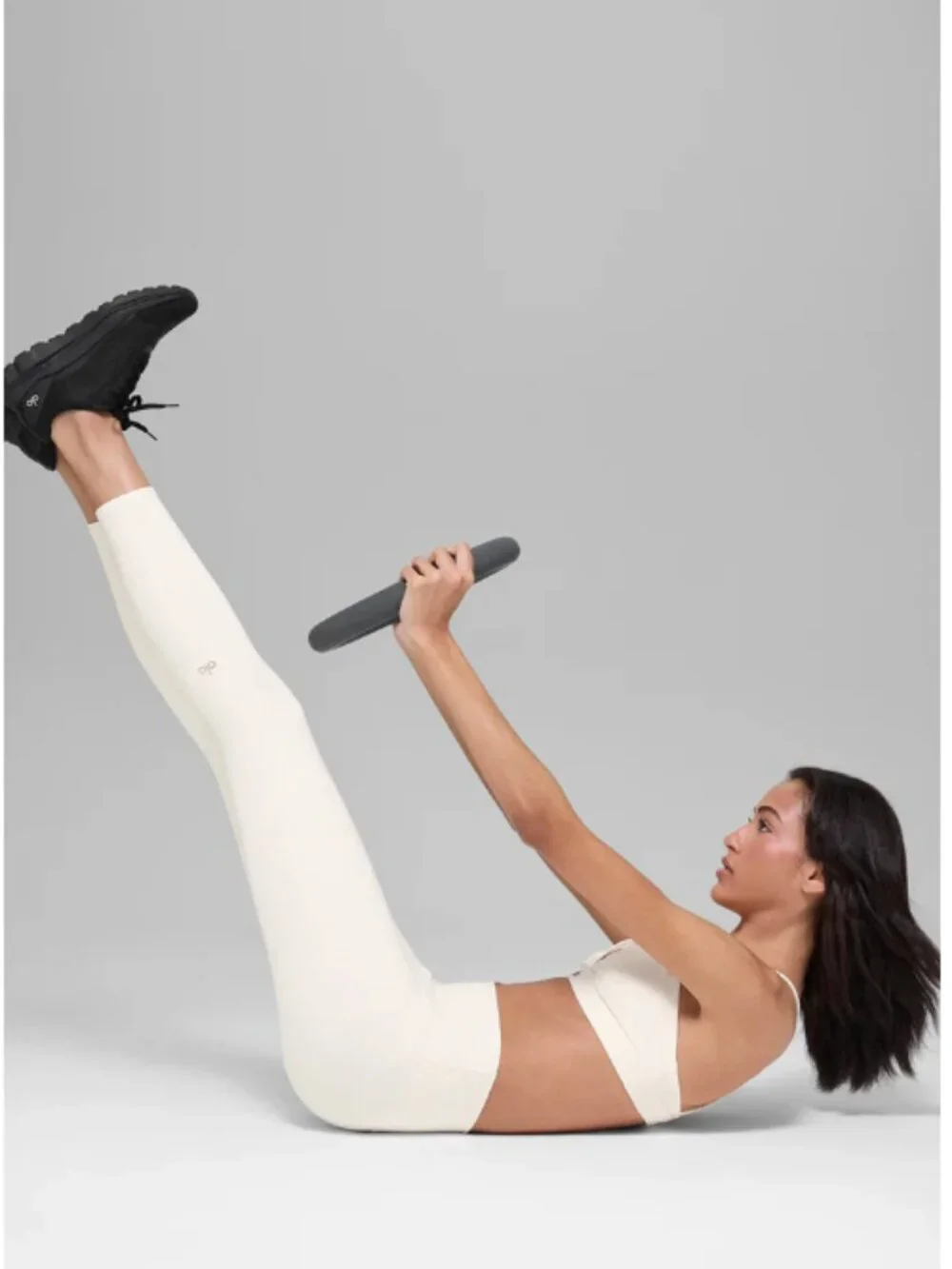 Alo Yoga HIGH-WAIST AIRBRUSH LEGGING - IVORY Size M NWOT